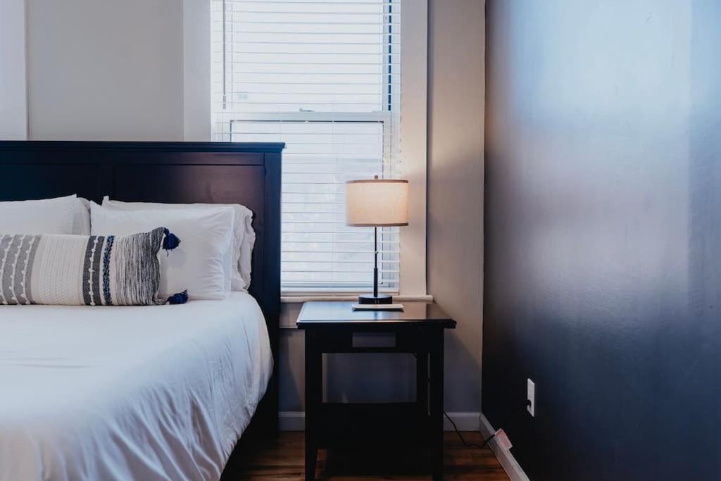 Chic 1Br Balcony & Laundry Soulard Apartment Saint Louis Bagian luar foto