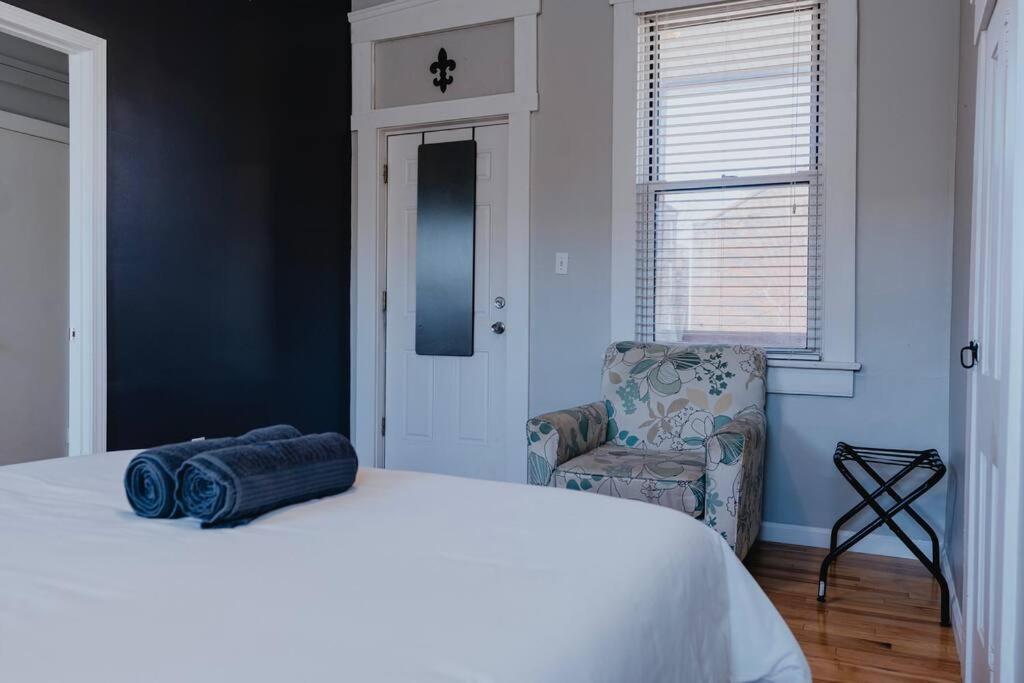 Chic 1Br Balcony & Laundry Soulard Apartment Saint Louis Bagian luar foto