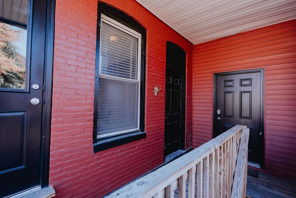 Chic 1Br Balcony & Laundry Soulard Apartment Saint Louis Bagian luar foto